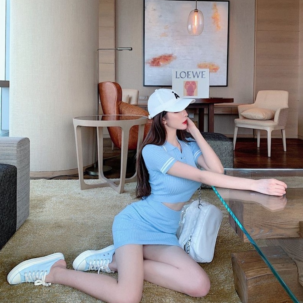 Polo shirt + knit mini skirt Set